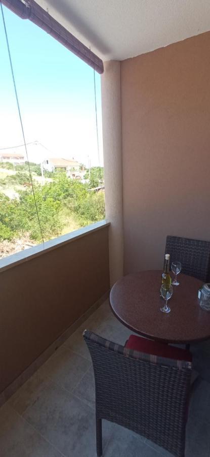 Apartments Davor Драге Экстерьер фото
